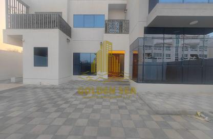 Villa - 5 Bedrooms - 6 Bathrooms for rent in Al Bateen Park - Al Khaleej Al Arabi Street - Al Bateen - Abu Dhabi