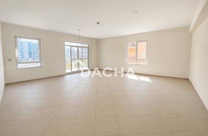 Apartment - 3 - 4 for rent in Abbey Crescent 2 - Abbey Crescent - Motor City - Dubai