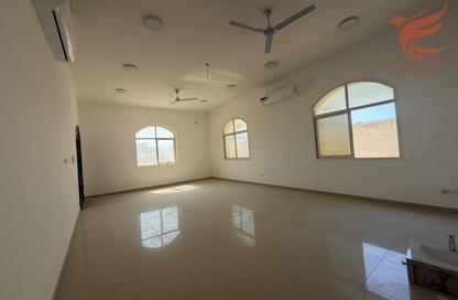 Villa - 6 - 7 for rent in Al Dhait South - Al Dhait - Ras Al Khaimah