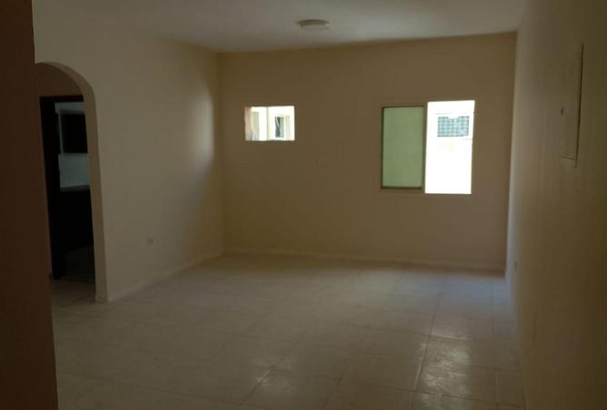 74258576 - Property Image 2