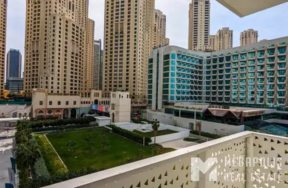 Apartment - 1 Bedroom - 2 Bathrooms for sale in La Vie - Jumeirah Beach Residence - Dubai
