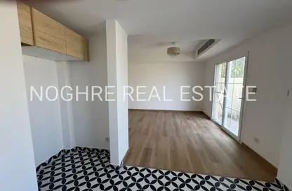Villa - 2 Bedrooms - 3 Bathrooms for rent in Springs 14 - The Springs - Dubai