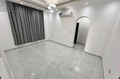 Villa - 5 - 5 for rent in Yasmeen Towers - Al Jurf 2 - Al Jurf - Ajman Villa - 5 - 5 for rent in Yasmeen Towers - Al Jurf 2 - Al Jurf - Ajman