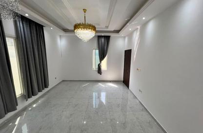 Villa - 5 - 5 for rent in Yasmeen Towers - Al Jurf 2 - Al Jurf - Ajman