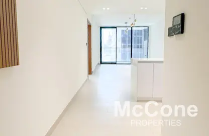 شقة - غرفة نوم - 2 حمامات للبيع في بن غاطي جالاكسي تاور ب - بن غاطي جالاكسي - منطقة 11 - قرية جميرا الدائرية - دبي