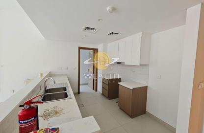 Apartment - 2 Bedrooms - 3 Bathrooms for rent in Naseem Residence - Maryam Island - Al Khan - Sharjah Apartment - 2 Bedrooms - 3 Bathrooms for rent in Naseem Residence - Maryam Island - Al Khan - Sharjah