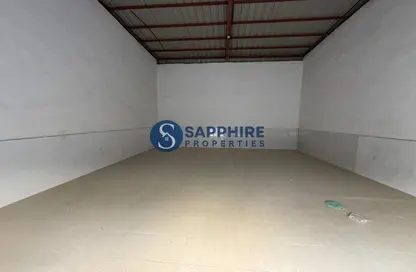 Warehouse - Studio - 1 Bathroom for rent in Al Sajaa Industrial - Al Sajaa - Sharjah