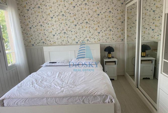 80702240 - Property Image 3