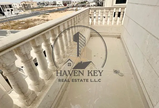 158699140 - Property Image 3
