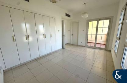 Villa - 2 Bedrooms - 2 Bathrooms for rent in Springs 10 - The Springs - Dubai