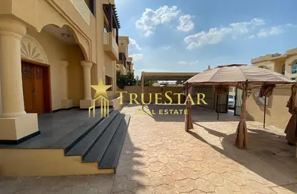 Villa - 5 Bedrooms - 6 Bathrooms for rent in Al Manara - Dubai