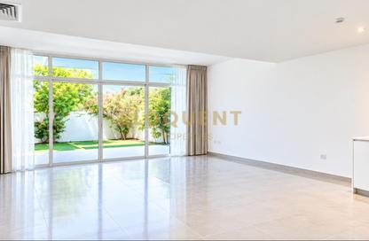 Townhouse - 3 - 4 for rent in Arabella Townhouses 2 - Arabella Townhouses - Mudon - Dubai