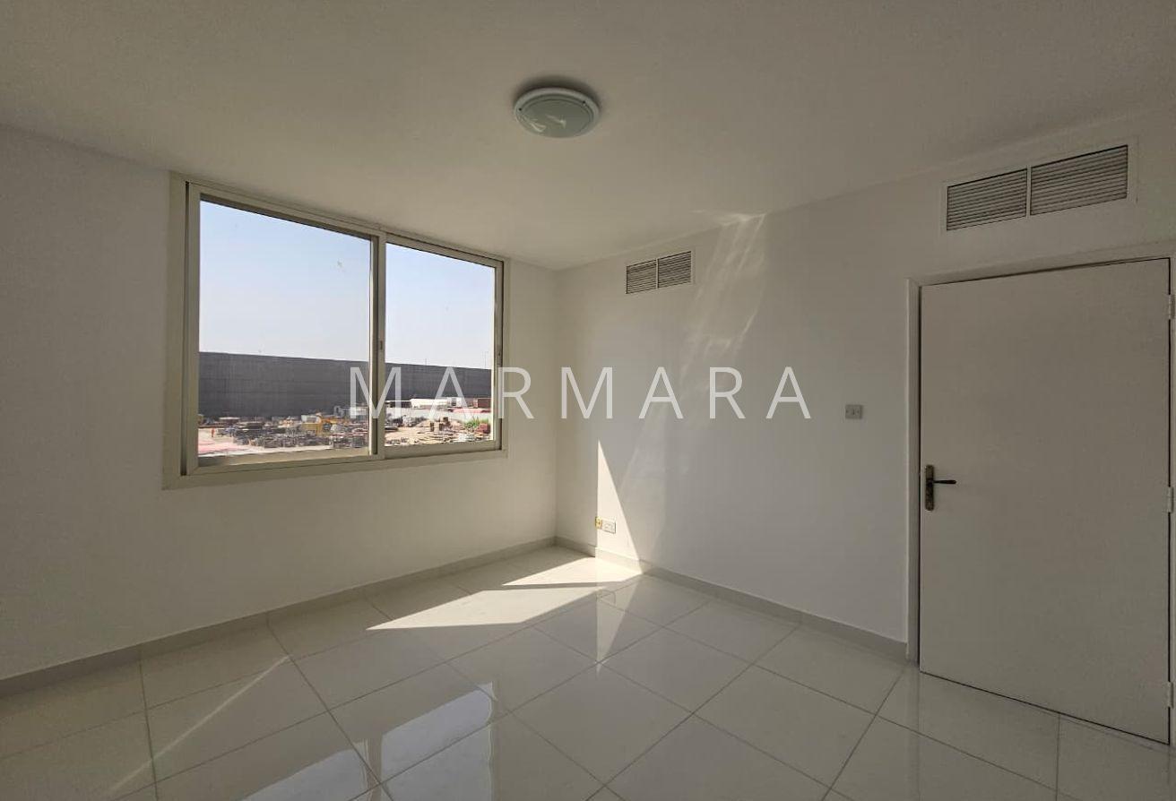 Cozy 3BR Gated Compound villa | Swimming Pool photo 11