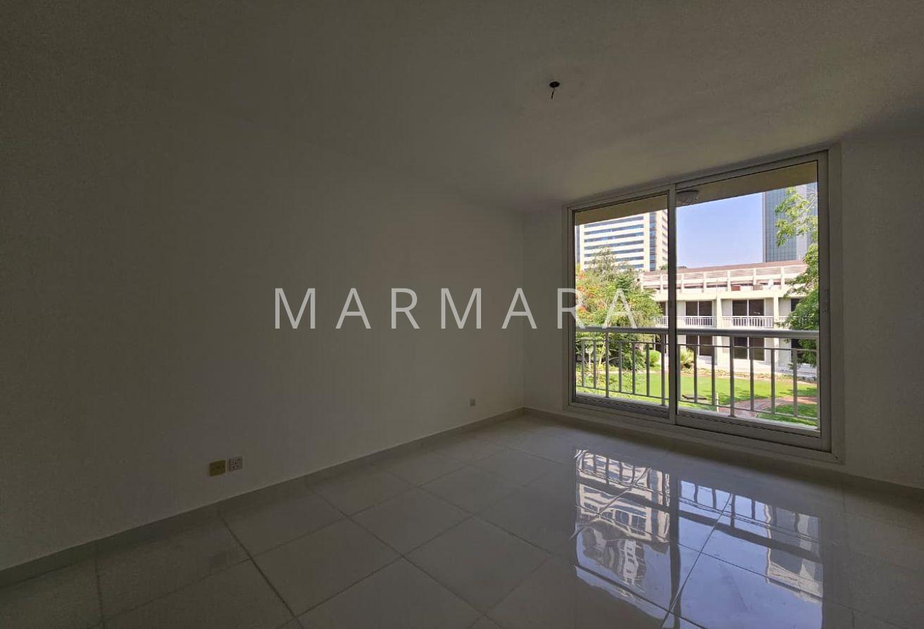 Cozy 3BR Gated Compound villa | Swimming Pool photo 10
