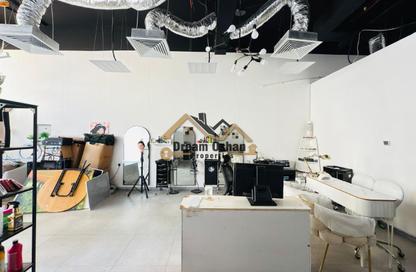 Shop - Studio - 1 Bathroom for rent in Rose Building - Al Jaddaf - Dubai