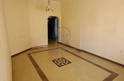 Apartment - 1 - 2 for rent in Al Khan Corniche - Al Khan - Sharjah