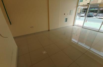 Shop - Studio for rent in Al Rawda 1 - Al Rawda - Ajman