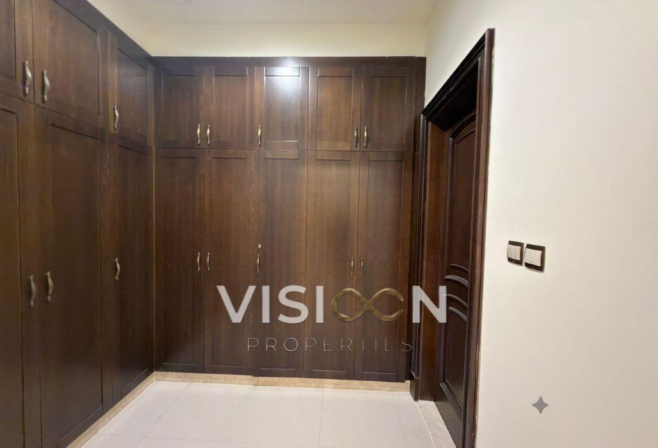 Prime location 6BR l Pool l Modern l Driver Room photo 11