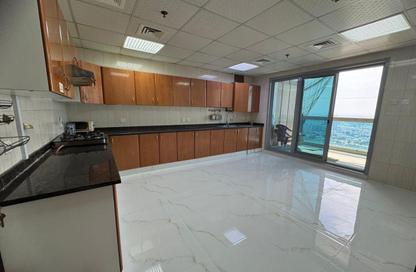 Apartment - 3 Bedrooms - 4 Bathrooms for rent in Ajman Corniche Residences - Ajman Corniche Road - Ajman