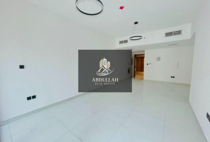 128823295 - Property Main Image