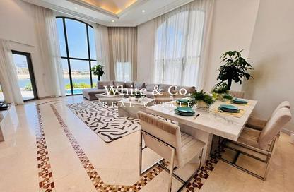 Villa - 5 Bedrooms - 6 Bathrooms for rent in Garden Homes Frond B - Garden Homes - Palm Jumeirah - Dubai