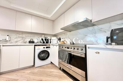 Apartment - 3 Bedrooms - 4 Bathrooms for rent in Al Anbara - Shoreline Apartments - Palm Jumeirah - Dubai