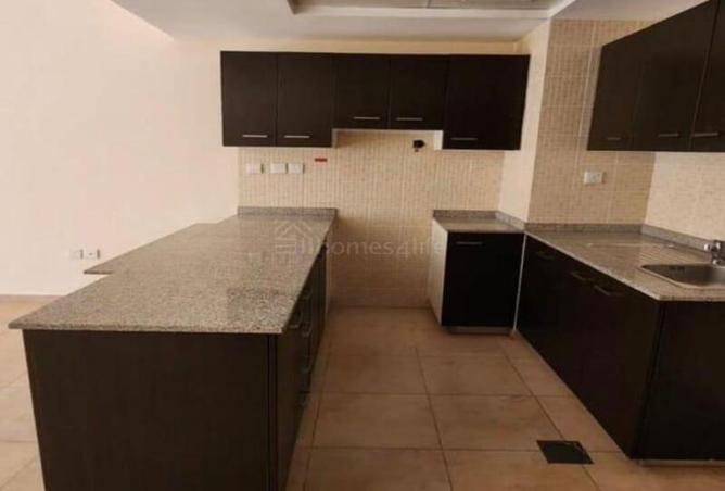 96953913 - Property Main Image