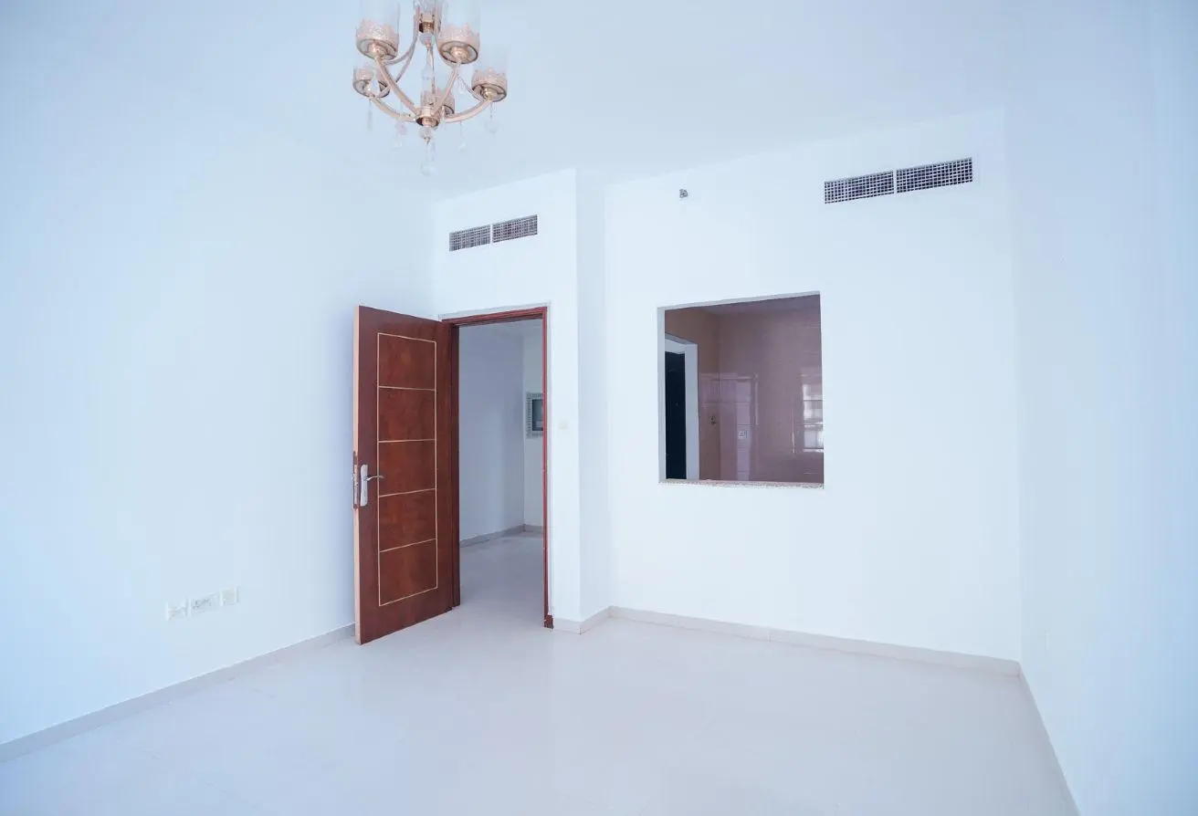 106844900 - Property Main Image