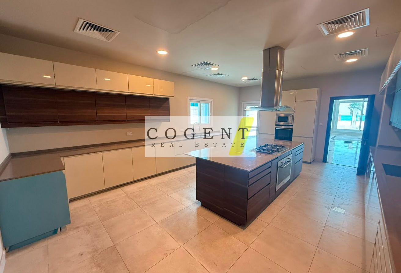 Beachfront Living | Pvt Pool | Amazing Views. photo 5