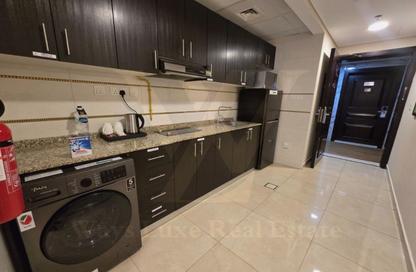 Apartment - Studio - 1 Bathroom for rent in Safeer Tower - Dubai Marina - Dubai Apartment - Studio - 1 Bathroom for rent in Safeer Tower - Dubai Marina - Dubai