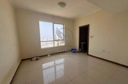 Apartment - 3 - 4 for rent in Al Mahatta - Al Qasimia - Sharjah