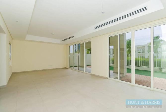 71463856 - صورة العقار 2