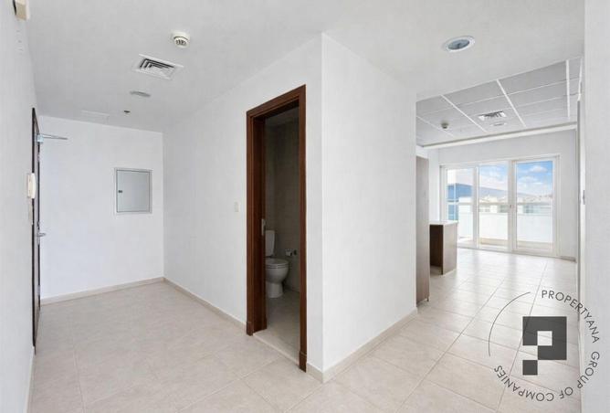 76568927 - Property Image 3