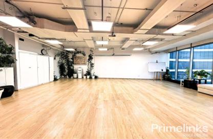 Office Space - Studio for rent in I Rise Tower - Barsha Heights (Tecom) - Dubai Office Space - Studio for rent in I Rise Tower - Barsha Heights (Tecom) - Dubai
