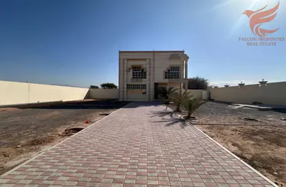 دوبلكس - 4 غرف نوم - 4 حمامات للإيجار في سيح القسيدات - رأس الخيمة دوبلكس - 4 غرف نوم - 4 حمامات للإيجار في سيح القسيدات - رأس الخيمة