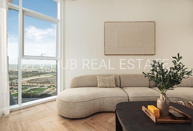 Seraya 22 | Canal View | Modern Living photo 3