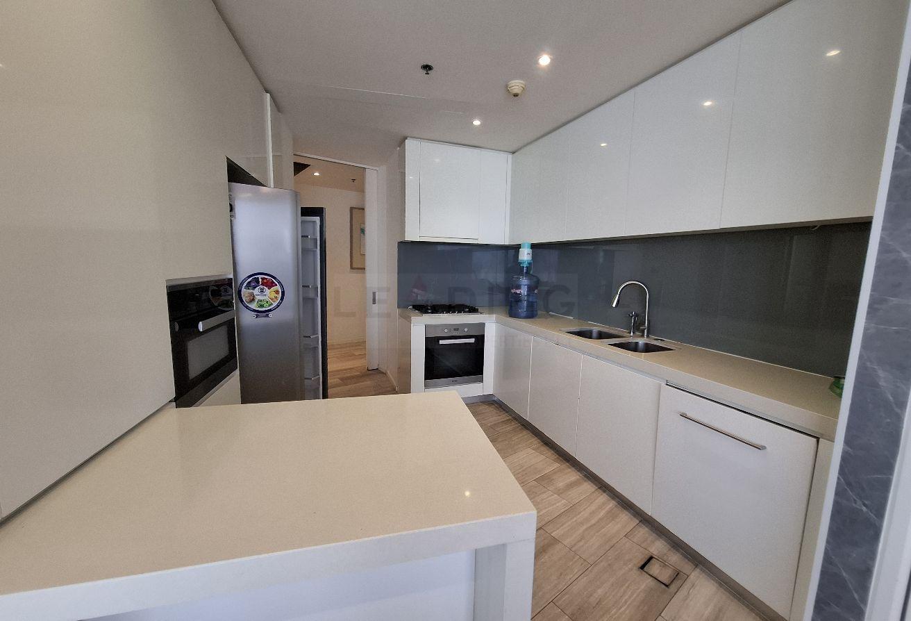 Luxury Smart Apartment |D1 Tower |Fully furnished photo 11