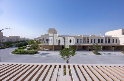 Townhouse - 4 - 5 for rent in Malta - Damac Lagoons - Dubai