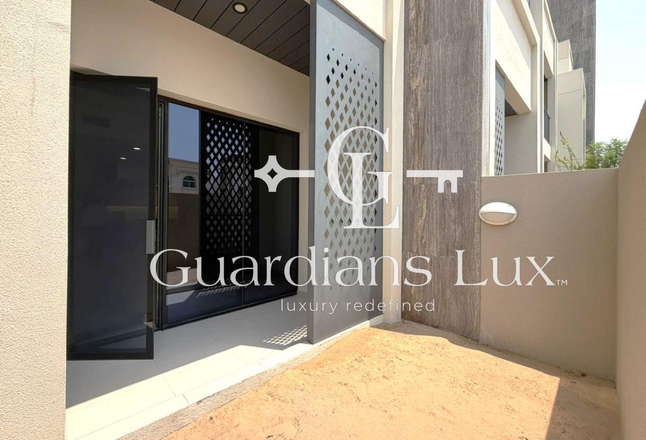 Spacious 2 BHK | Vacant | Spacious Layout photo 11