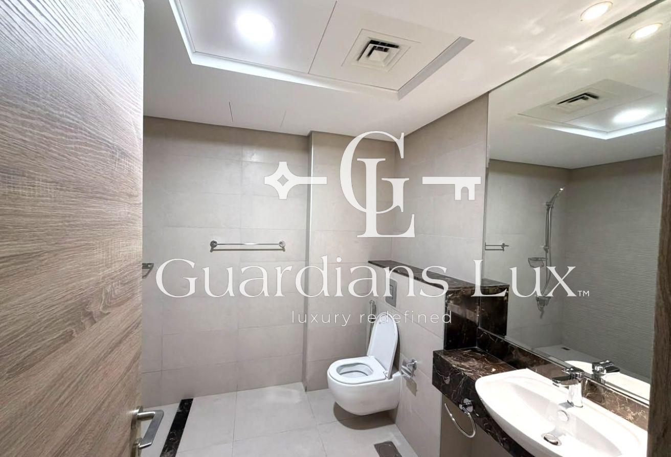 Spacious 2 BHK | Vacant | Spacious Layout photo 8