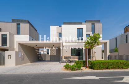 Villa - 5 - 4 for rent in Elie Saab 1 - Elie Saab - Arabian Ranches 3 - Dubai Villa - 5 - 4 for rent in Elie Saab 1 - Elie Saab - Arabian Ranches 3 - Dubai
