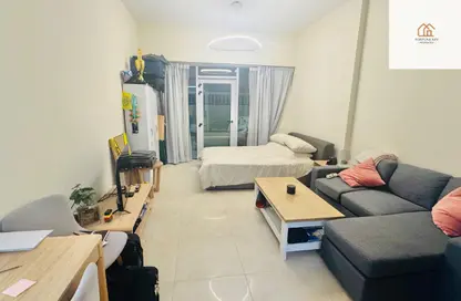 Apartment - 1 Bathroom for rent in Samia Azizi - Al Furjan - Dubai