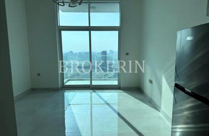 Apartment - Studio - 1 Bathroom for rent in Skyz by Danube - Arjan - Dubai