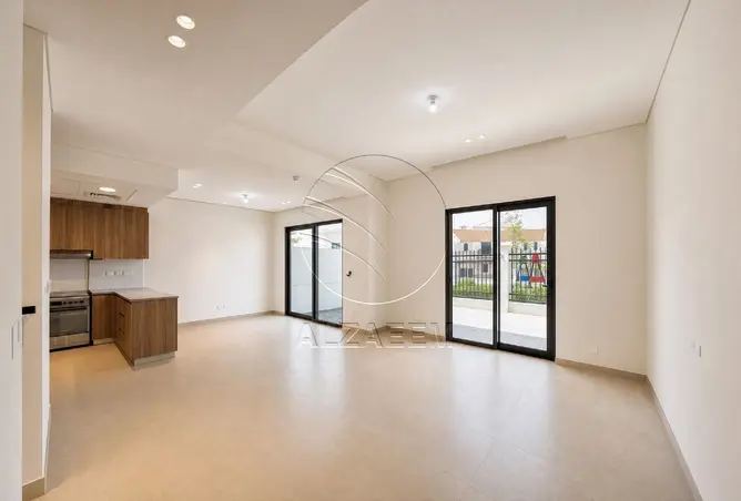155582963 - Property Image 3