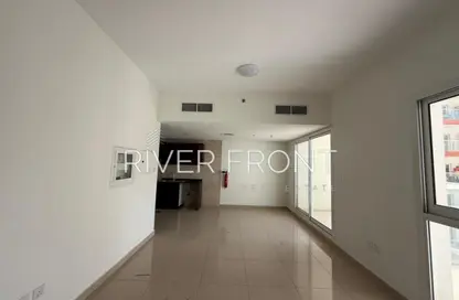 Apartment - 1 Bathroom for rent in Royal JVC Building - District 10 - Jumeirah Village Circle - Dubai