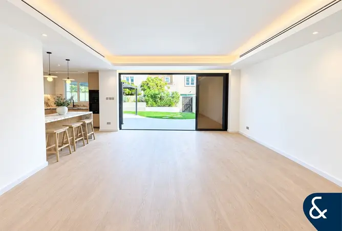 156928233 - Property Image 3
