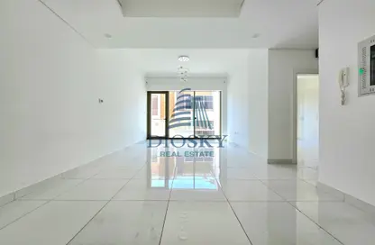 Apartment - 1 Bedroom - 2 Bathrooms for rent in Ajyad Building - District 10 - Jumeirah Village Circle - Dubai