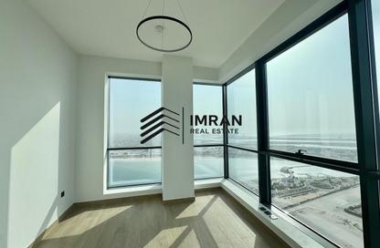 Apartment - 3 Bedrooms - 3 Bathrooms for rent in La Plage Tower - Al Mamzar - Sharjah - Sharjah