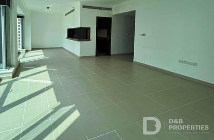 Apartment - 1 Bedroom - 2 Bathrooms for rent in Aurora Tower - Marina Promenade - Dubai Marina - Dubai