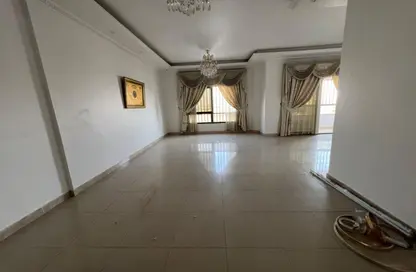 Apartment - 3 Bedrooms - 3 Bathrooms for rent in Al Majaz Pearl - Al Majaz 2 - Al Majaz - Sharjah